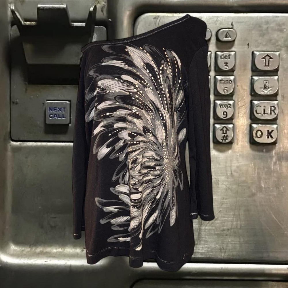 Y2K Black Rhinestone Feather Graphic Long Sleeve